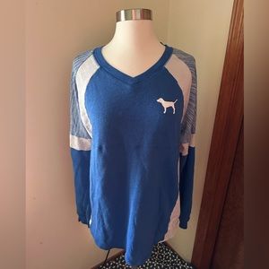 •Victoria Secret Sweater•
